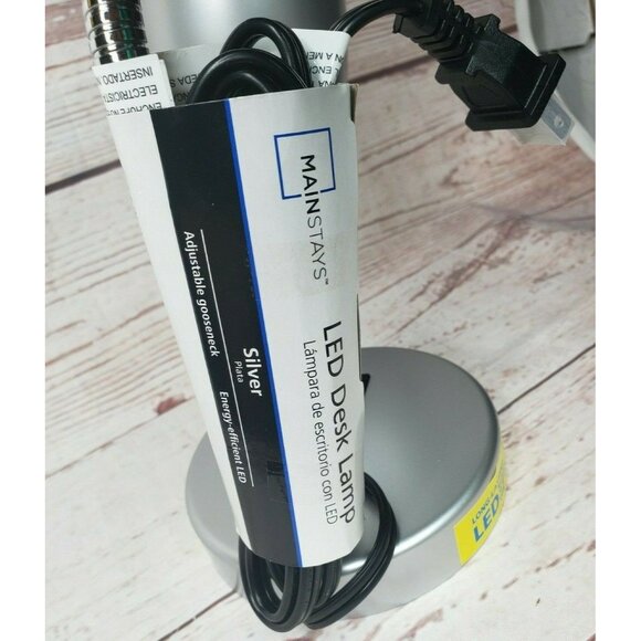 Mainstays Silver LED Desk Lamp – 3.5W Flexible Gooseneck, Long-Lasting Light - Picture 9 of 11